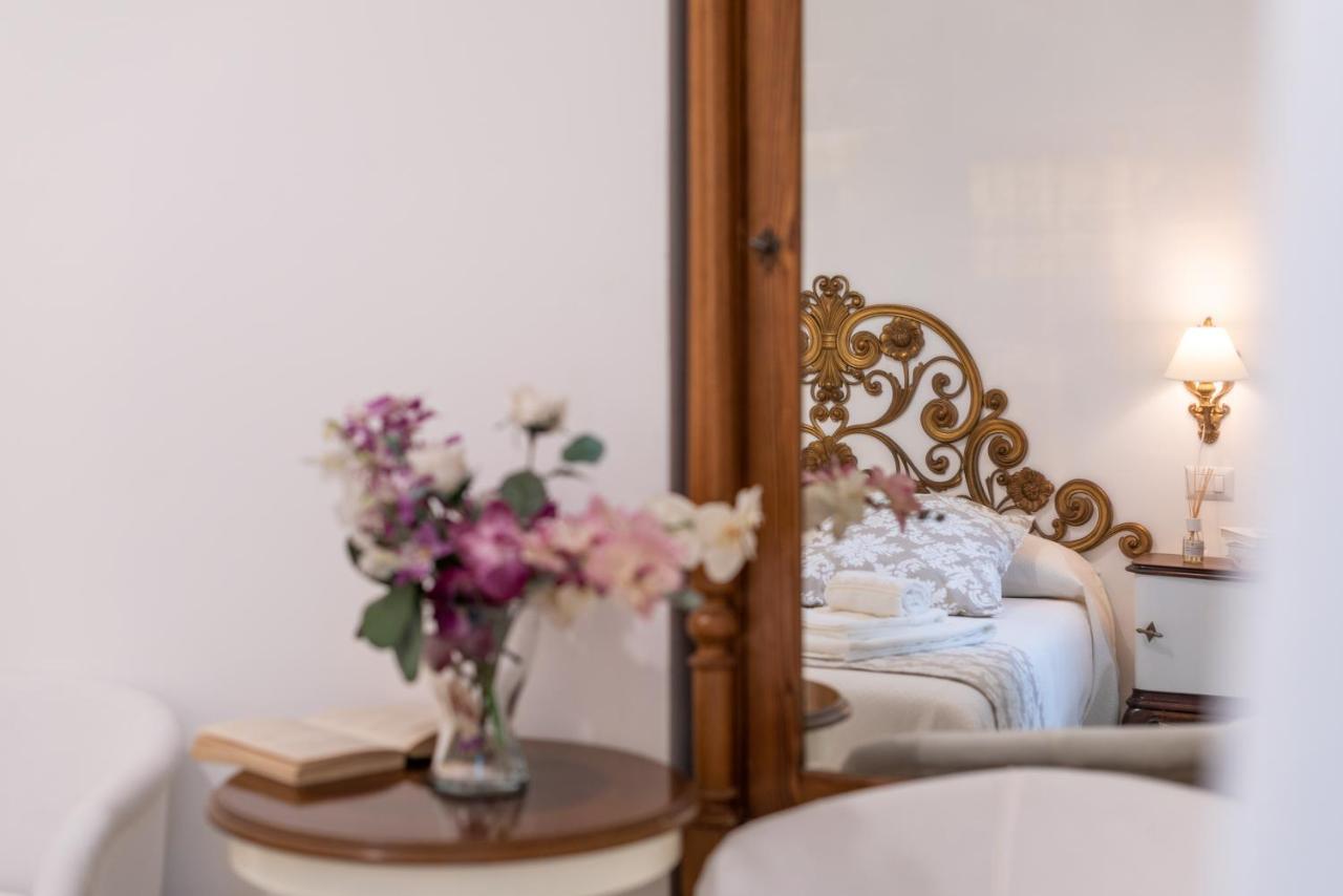 B&B Toma Street Lecce Exterior foto